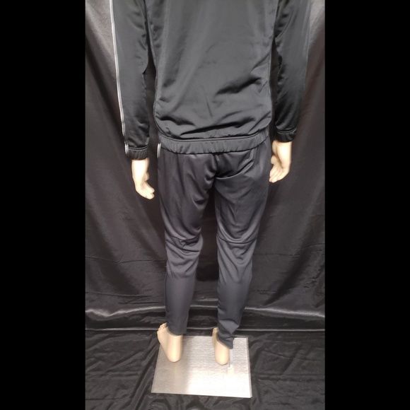 Adidas men's 2 piece set - Picture 6 of 8